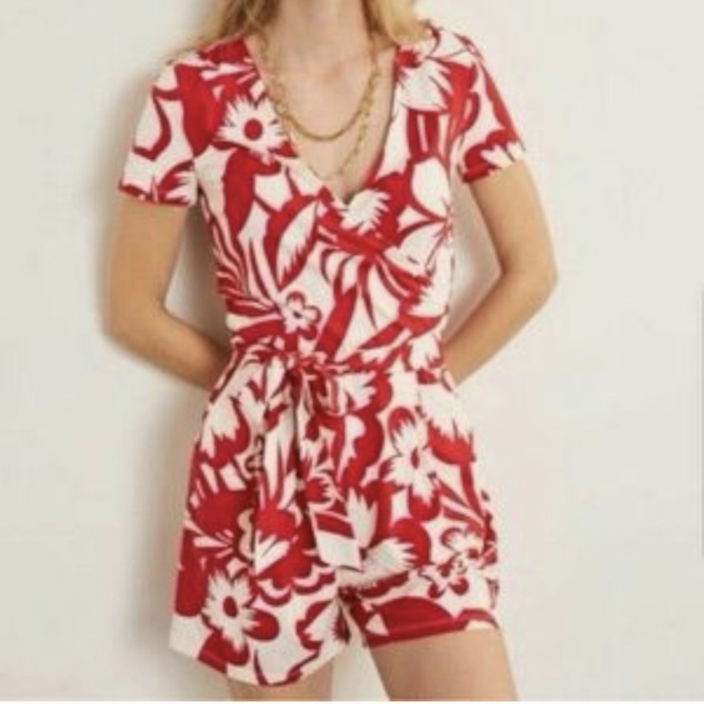 Boden Tropical Print Shorts Romper